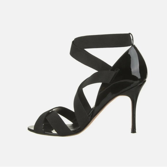 Manolo Blahnik heels - Picture 2 of 10